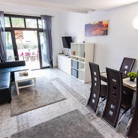 Апартаменты Casa De Palmeras *