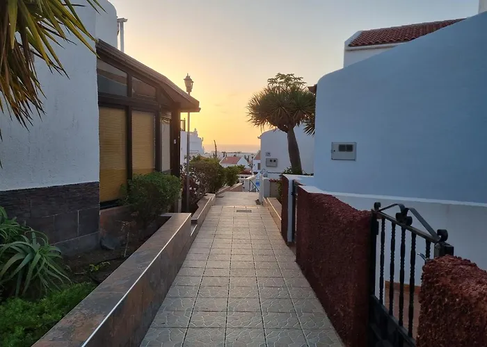 Casa De Palmeras Costa Adeje (Tenerife)